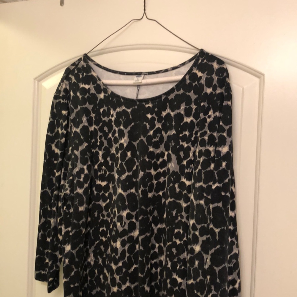 Black and white print dress